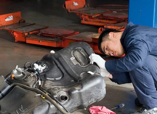 Car Fuel Tank Work